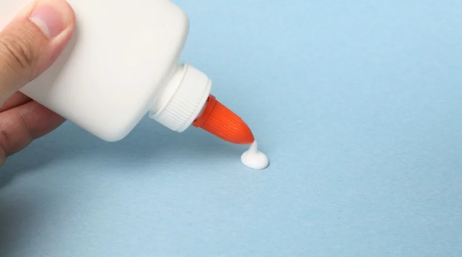 What is White Glue? What Can It Stick?
